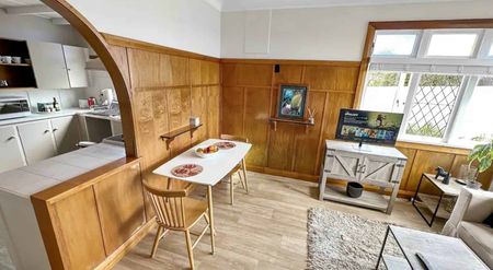 Spacious Delightful Peaceful and Charming - Photo 4