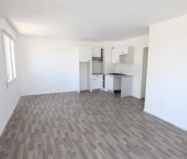 Appartement 3 pièces - - Photo 2