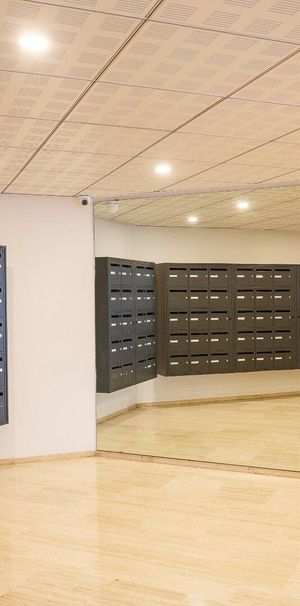 location Appartement T3 DE 66m² À PARIS - Photo 1