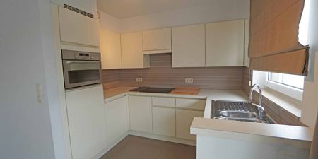 Appartement te huur in Oostkamp voor € 1.050 met 2 slaapkamers - Photo 2