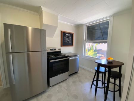 For Lease - 221 COLBORNNE Street Unit# 3, Central Elgin, Ontario - Photo 3