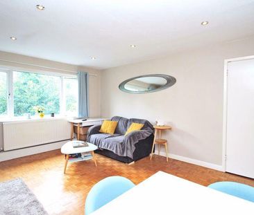 2 bedroom maisonette to rent - Photo 4