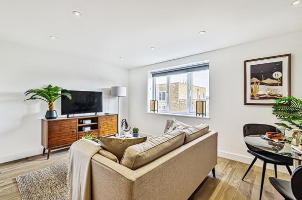 Windmill Lane, Southall - Photo 1