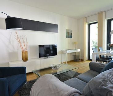 Modern möblierte Wohnung mit großer Terrasse in ruhiger, grüner Umg... - Photo 2