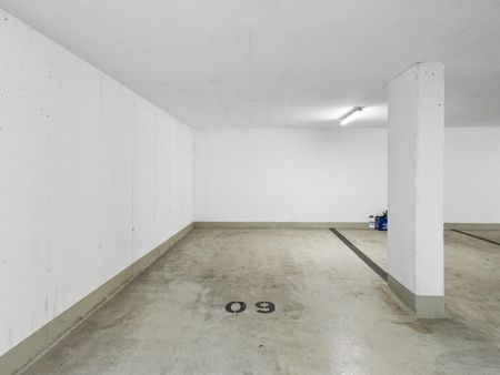 Barrierefreie Gartenwohnung mit Terrasse und Tiefgaragenparkplatz - Photo 2