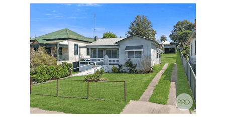 LIGHT FILLED HOME WITH CHARACTER - Photo 5