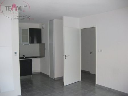 Location Appartement 3 pièces 61m² SETE 34200 - Photo 4