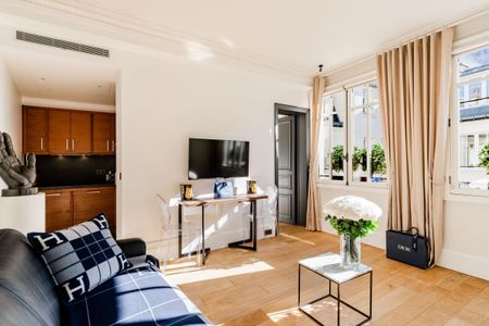 Location Appartement 2 pièces Meublé 40m² PARIS 1er - Photo 5