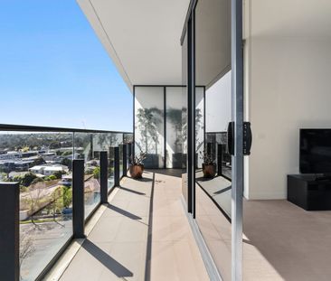Furnished Luxe City-View Living Above Tooronga Village - Photo 6