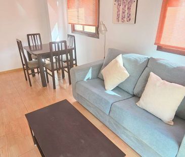 Alquiler de piso en Centro - Photo 6