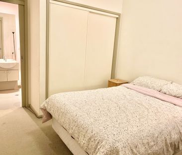 Melbourne CBD - Photo 3