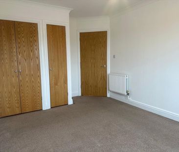 Heath Road, Twickenham, TW1 flat to rent - Photo 5