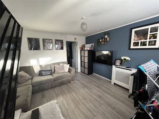 2 bedroom house to rent Weston Park Gardens, Shelton Lock, Derby, DE24 - Photo 1