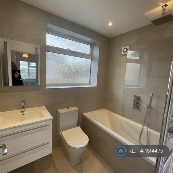 5 bedroom semi-detached house to rent - Photo 1