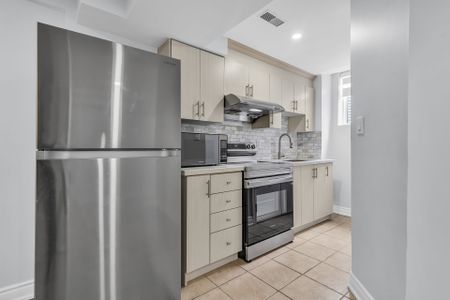 For Lease - 42 Baha Crescent Unit# BASEMENT, Brampton, Ontario - Photo 3