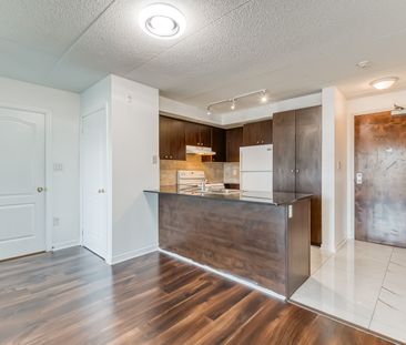 For Lease - 4600 Steeles Avenue Unit# 310, Markham, Ontario - Photo 2