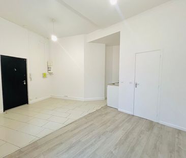 Location Appartement 1 pièce 21m² - Photo 1