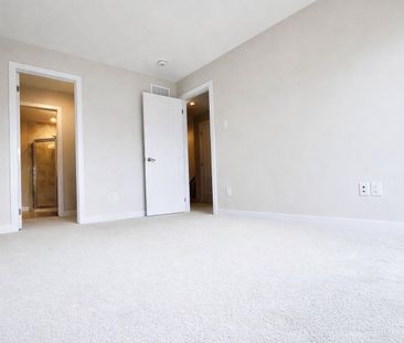 For Lease - 215 SPECKLED ALDER Row, Barrhaven, Ontario - Photo 4