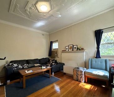 Thinking of selling? Contact our agent - Photo 2