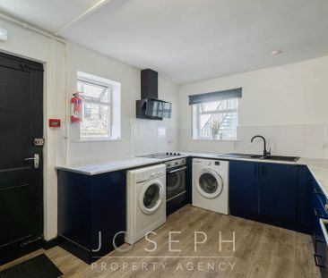 1 bedroom in a house share to rent - Photo 3