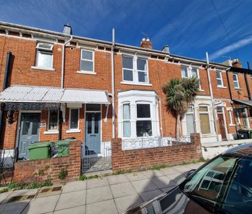 3 bedroom terraced house to rent - Photo 3