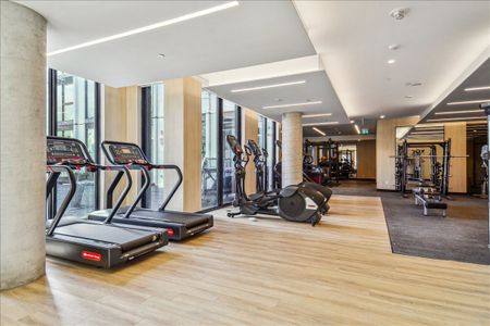 For Lease - 2020 Bathurst Street Unit# 327, Toronto, Ontario - Photo 3