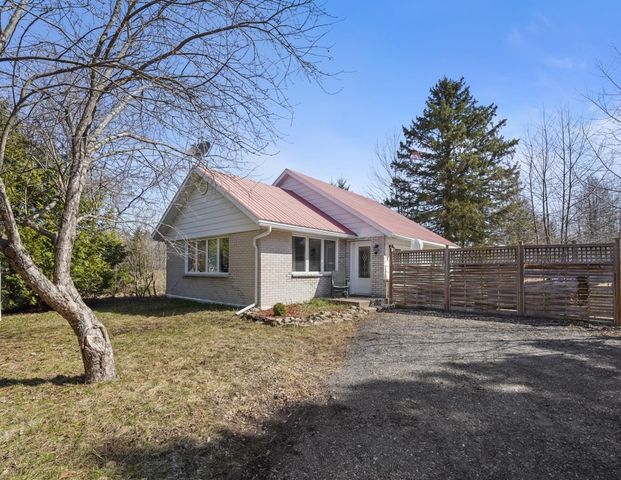 À louer / Maison à un étage et demi - Photo 1