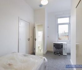 Borough Road, Middlesbrough - Photo 2