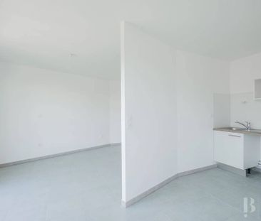 Rental Apartment Bordeaux Saint-Jean - Photo 4