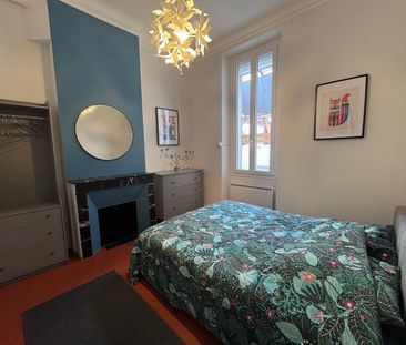 Location Appartement 2 pièces 50m² TOULON 83000 - Photo 4