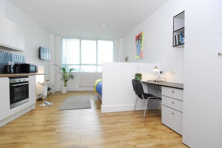 Tamar House - Large Studio, 2A Old Town Street, Plymouth - Photo 3