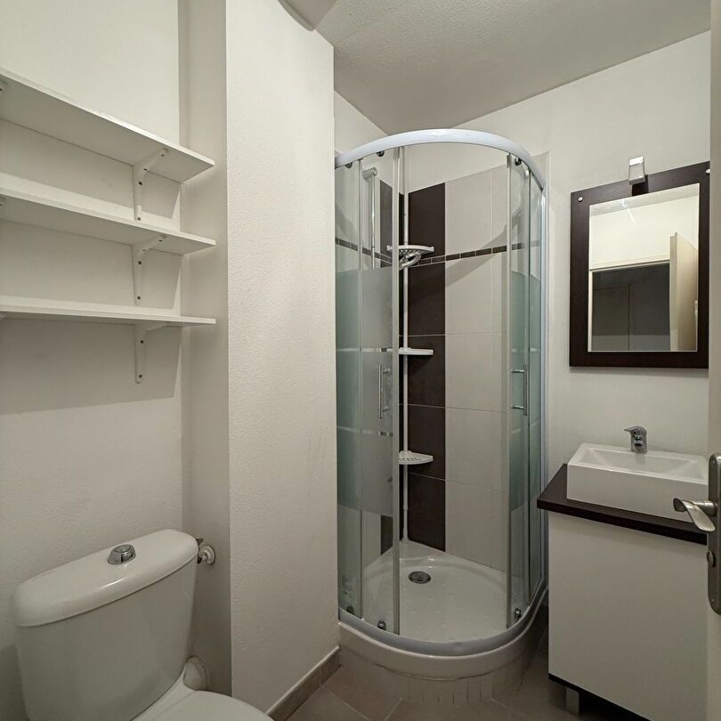 Location Appartement 2 pièces 30m² - Photo 1