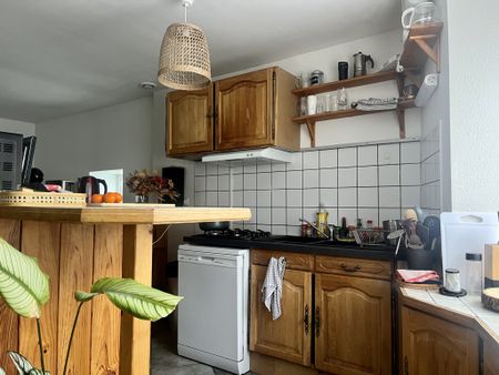 Location Maison 3 pièces 63m² CEYRAT 63122 - Photo 3