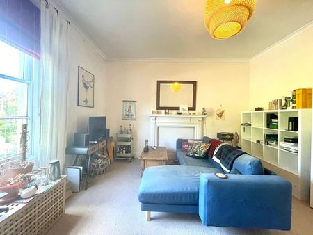2 Bed Flat, Hambeldon House, BS6 - Photo 4