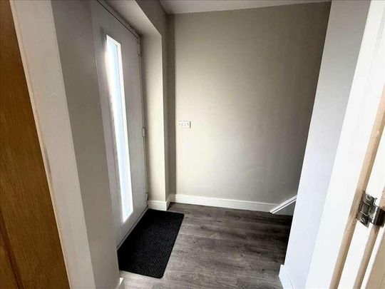 East Kent Avenue, Northfleet, DA11 - Photo 1