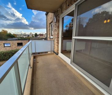 Gunstig gelegen appartement op de eerste verdieping met lift. - Photo 5