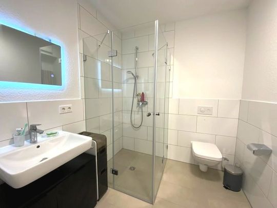 2-Zimmer Wohnung mit ebenerdiger Dusche und Aufzug direkt im Zentrum von OB-Sterkrade - Foto 1