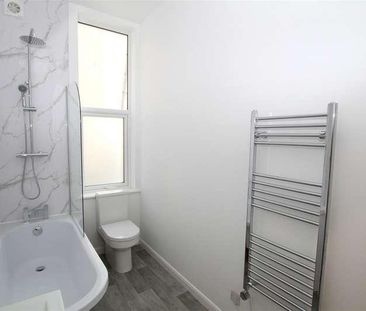 High Street, Ilfracombe, Ilfracombe, EX34 - Photo 4