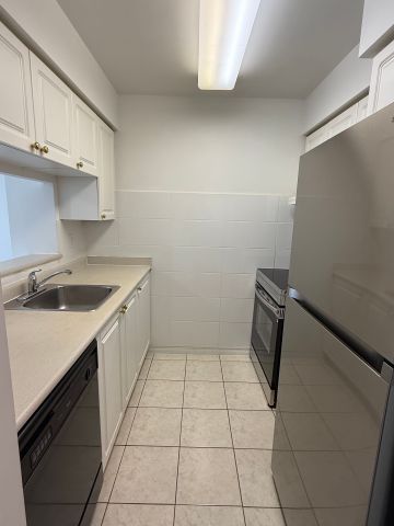 For Lease - 3 Pemberton Avenue Unit# 1009, Toronto, Ontario - Photo 4