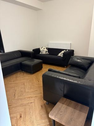 7 Bed Terraced House, Kenmare Road, L15 - Photo 1