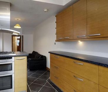 1 bedroom in a house share to rent - Photo 6