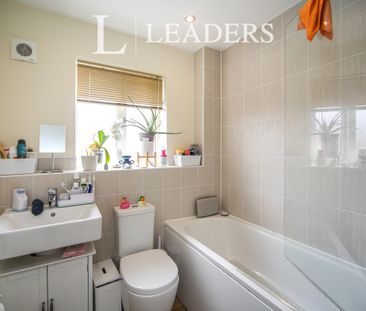 2 bedroom end of terrace to rent Gresley Way, Copcut, WR9 - Photo 1