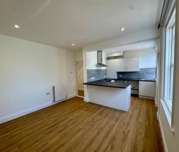 3 bedroom house to rent - Photo 3