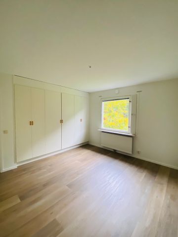 Karlslättsv 8 A - Photo 3