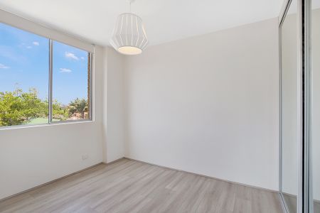 28/39-41 Cook Road, Centennial Park NSW 2021 - Apartment For Rent | Domain - Photo 2