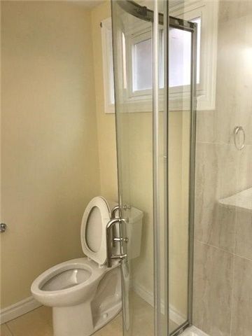 For Lease - 33 Pheasant Valley Court Unit# Lower, Markham, Ontario - Photo 4