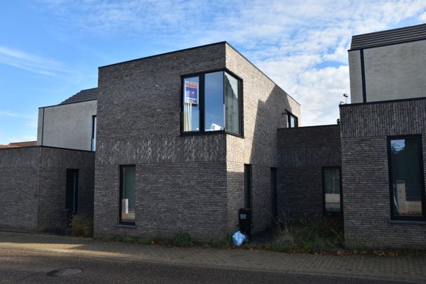 Moderne woning in rustig dorp - Photo 1