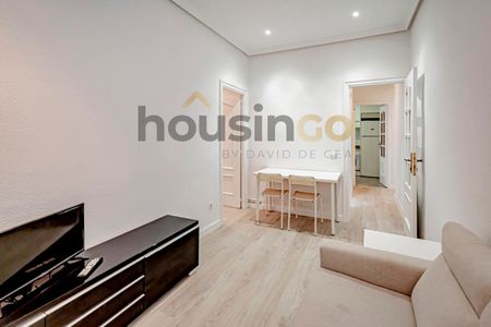 2 bedroom apartment on Calle María de Molina - Photo 2