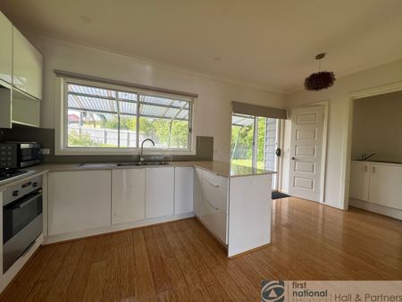 12 Rosemont Court, Dandenong North - Photo 3