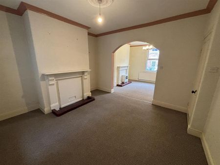 2 bedroom terraced house to rent - Photo 2
